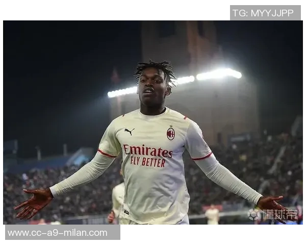 莱奥替补表现失常两度错失良机遭球迷怒斥 莱奥替补表现失常两度错失良机遭球迷怒斥