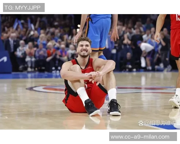 克莱半场表现平平仅得5分投篮效率低迷引发球迷关注