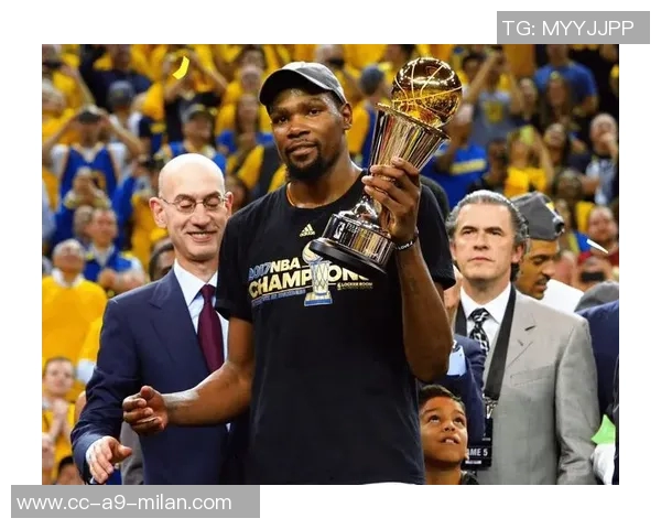 杜兰特纪录片正式上线Netflix23至24赛季全程跟拍直至退役生涯结束